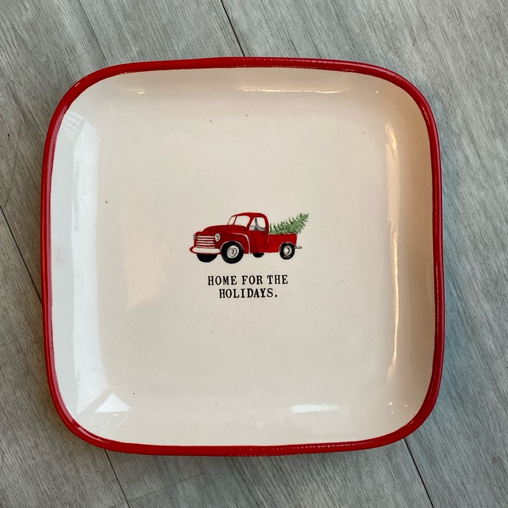Raw Dunn Home For The Holidays plate